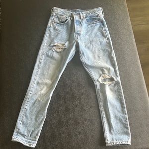 Levi Premium 501 Skinny - Light Wash Distressed